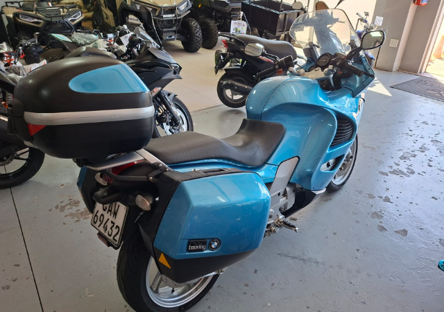 2004 BMW K-Series 1200 RS Image 4