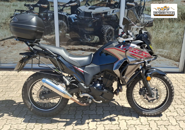 2022 Kawasaki Versys 300 Image 1